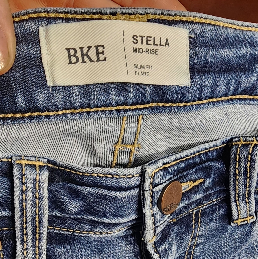 Womens BKE Stella Jeans Flare Leg/Lightwash